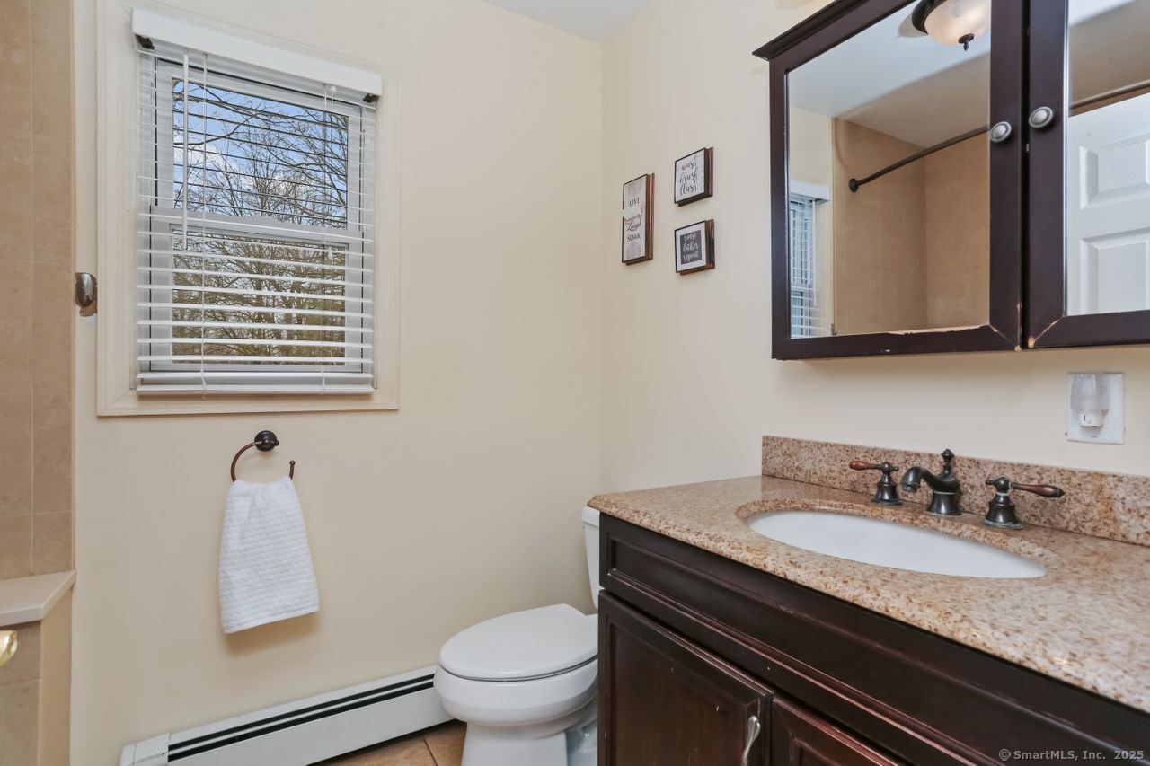 98 W Lake Road, Trumbull, Connecticut image 16