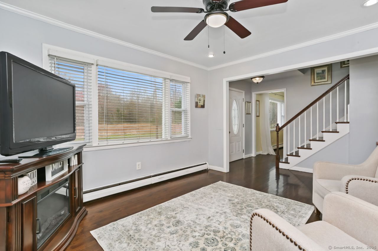 98 W Lake Road, Trumbull, Connecticut image 4