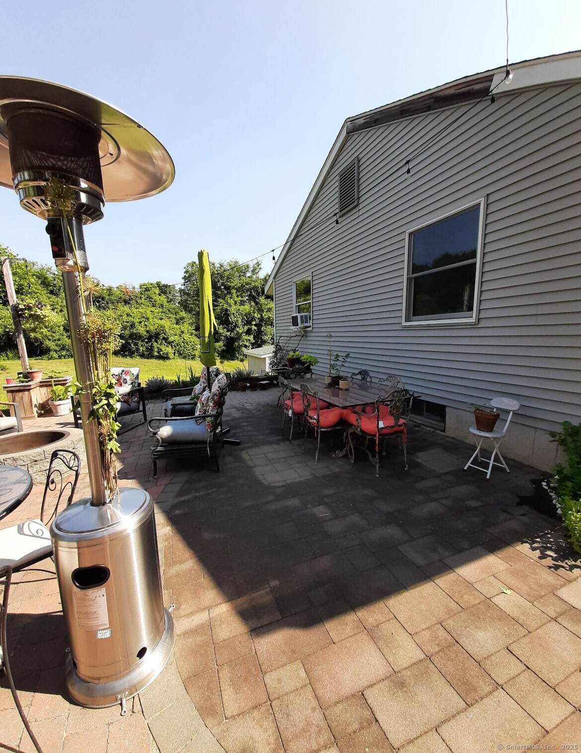 125 North Granby Road