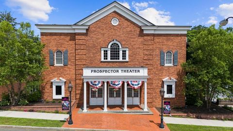 Tiny photo for 633 Danbury Road #APT 21, Ridgefield, CT 06877 (MLS # 24142601)