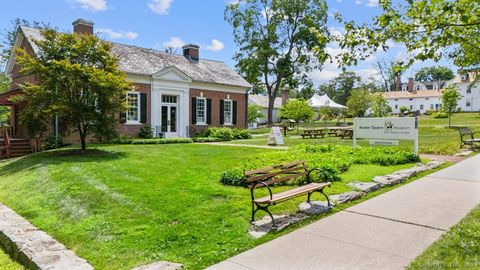 Tiny photo for 633 Danbury Road #APT 21, Ridgefield, CT 06877 (MLS # 24142601)