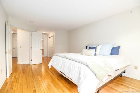 Tiny photo for 633 Danbury Road #APT 21, Ridgefield, CT 06877 (MLS # 24142601)