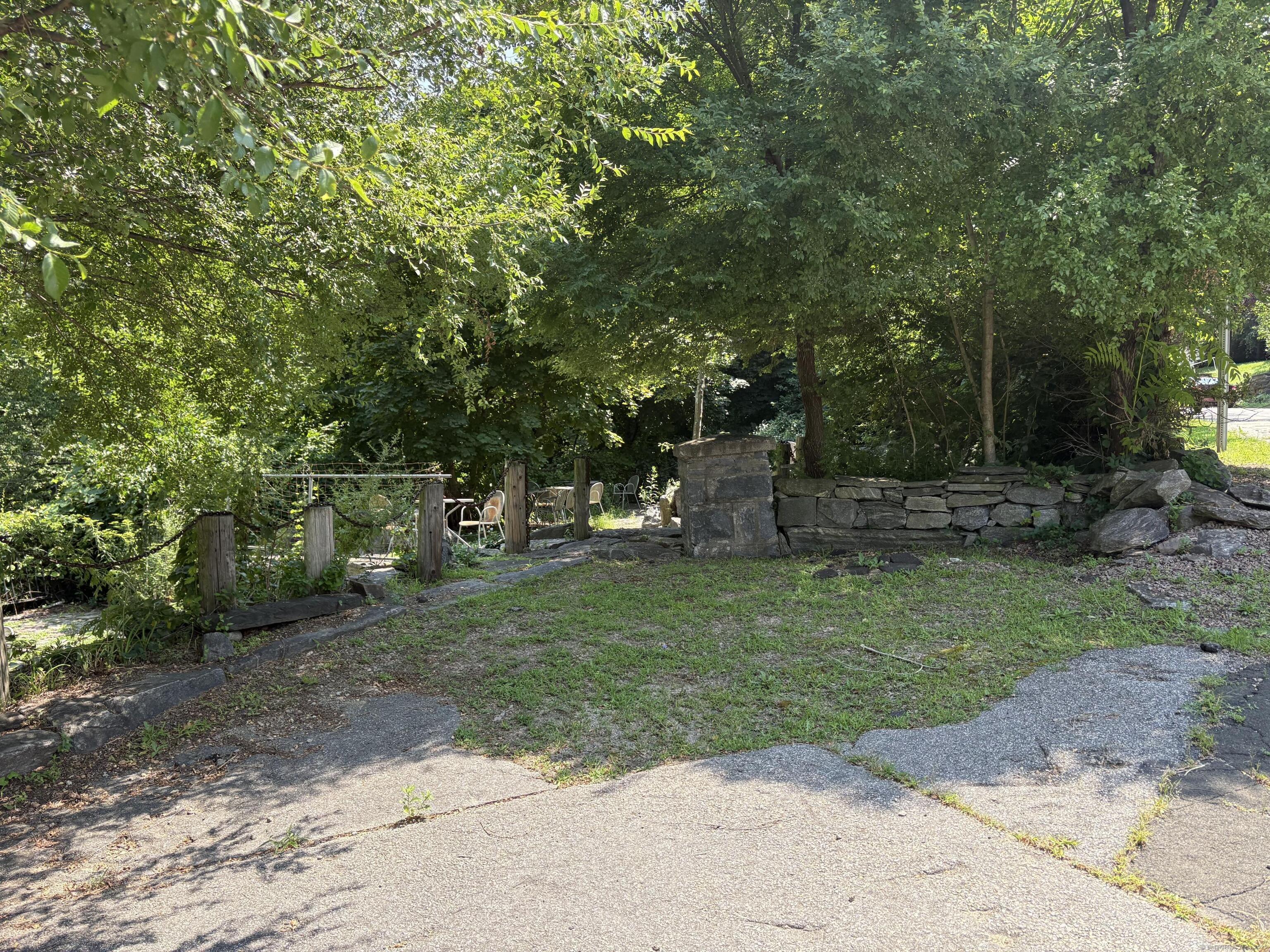 Norwich, Connecticut 06360, United States, ,Commercial,Active,192300