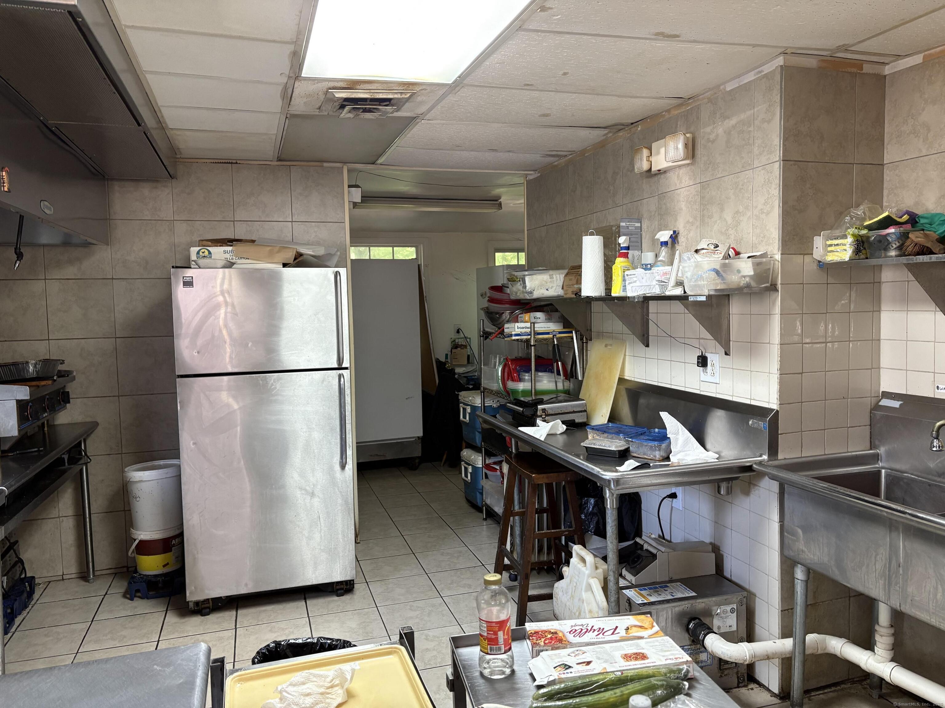 Norwich, Connecticut 06360, United States, ,Commercial,Active,192300