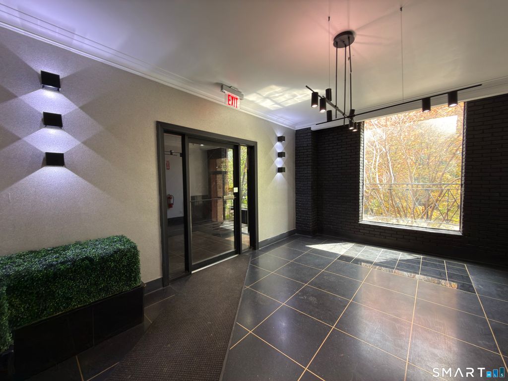 Photo of 28 Strawberry Hill Avenue #140-1E, Stamford, CT 06905 (MLS # 24172479)