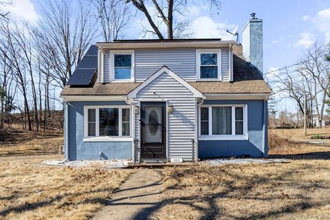 MLS: 24076356