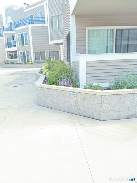 Tiny photo for 85 Harbour Close #85, New Haven, CT 06519 (MLS # 24201223)