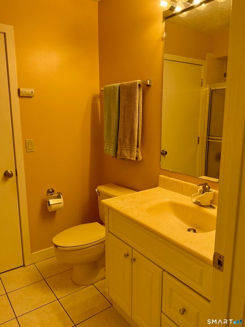 Tiny photo for 85 Harbour Close #85, New Haven, CT 06519 (MLS # 24201223)