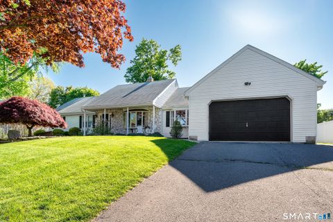 Photo of 76 Glenbrook Drive, Cheshire, CT 06410 (MLS # 24174813)
