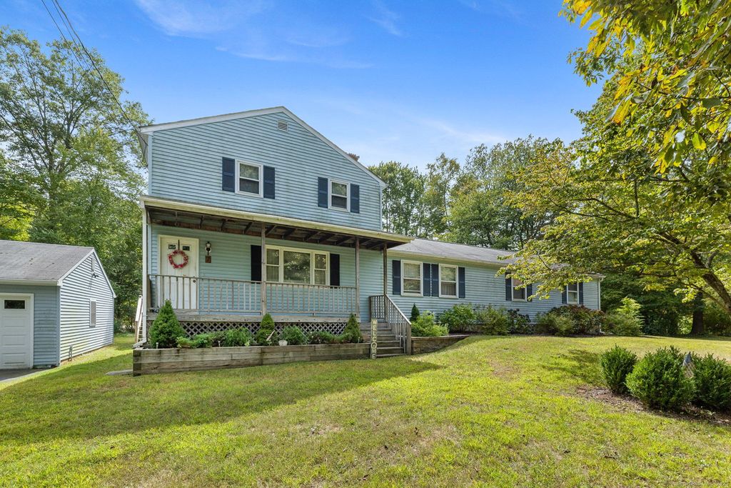 Photo of 7 Little Fawn Trail, Haddam, CT 06441 (MLS # 24142071)