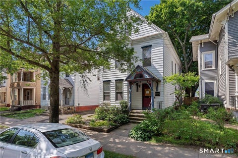 Multifamily For Rent - 28 Edwards Street #2<br/> New Haven, CT 06511