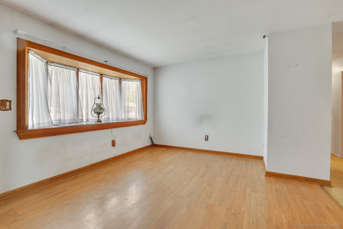 32 Birch Tree Road, Plainville, Connecticut image 5