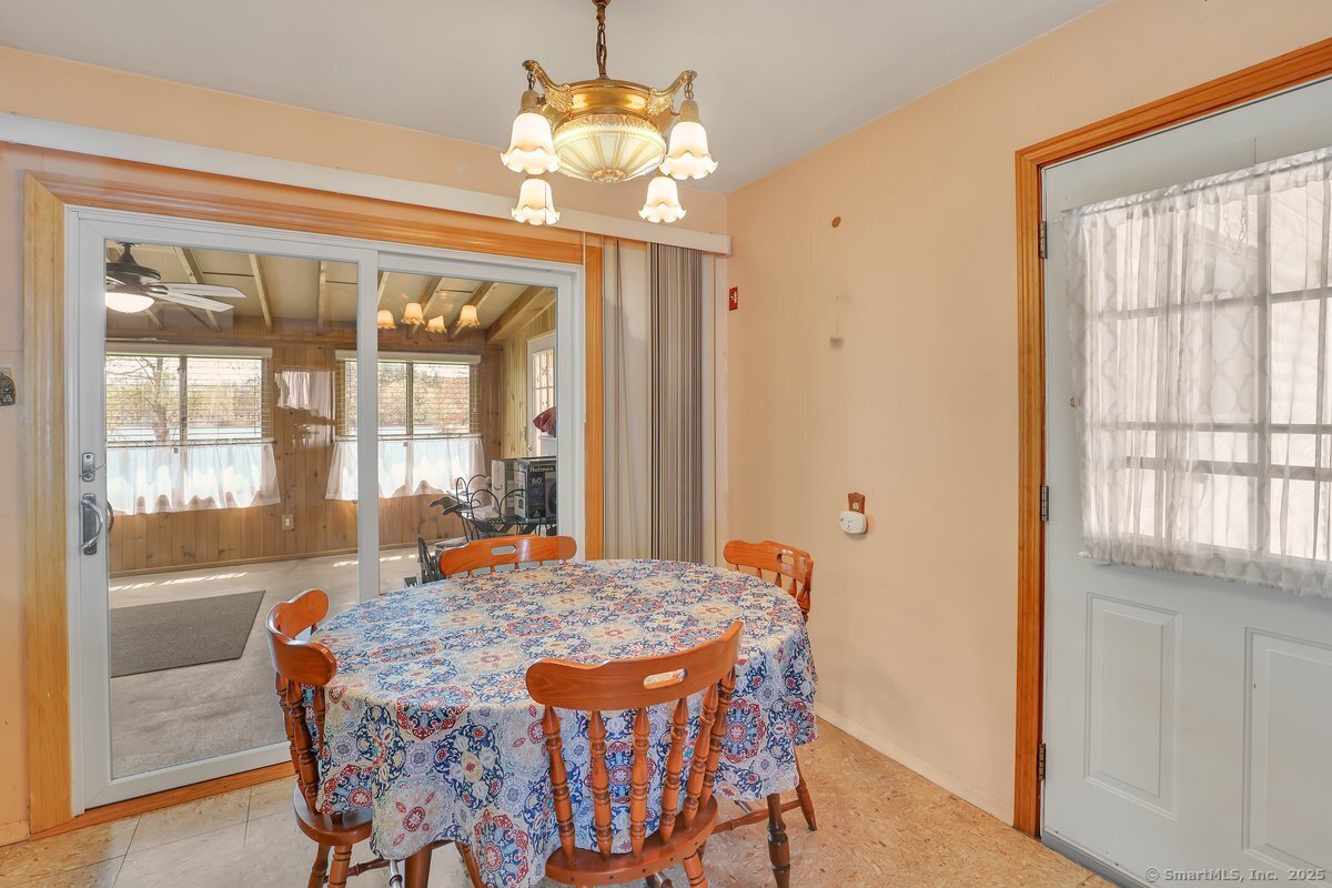 32 Birch Tree Road, Plainville, Connecticut image 9