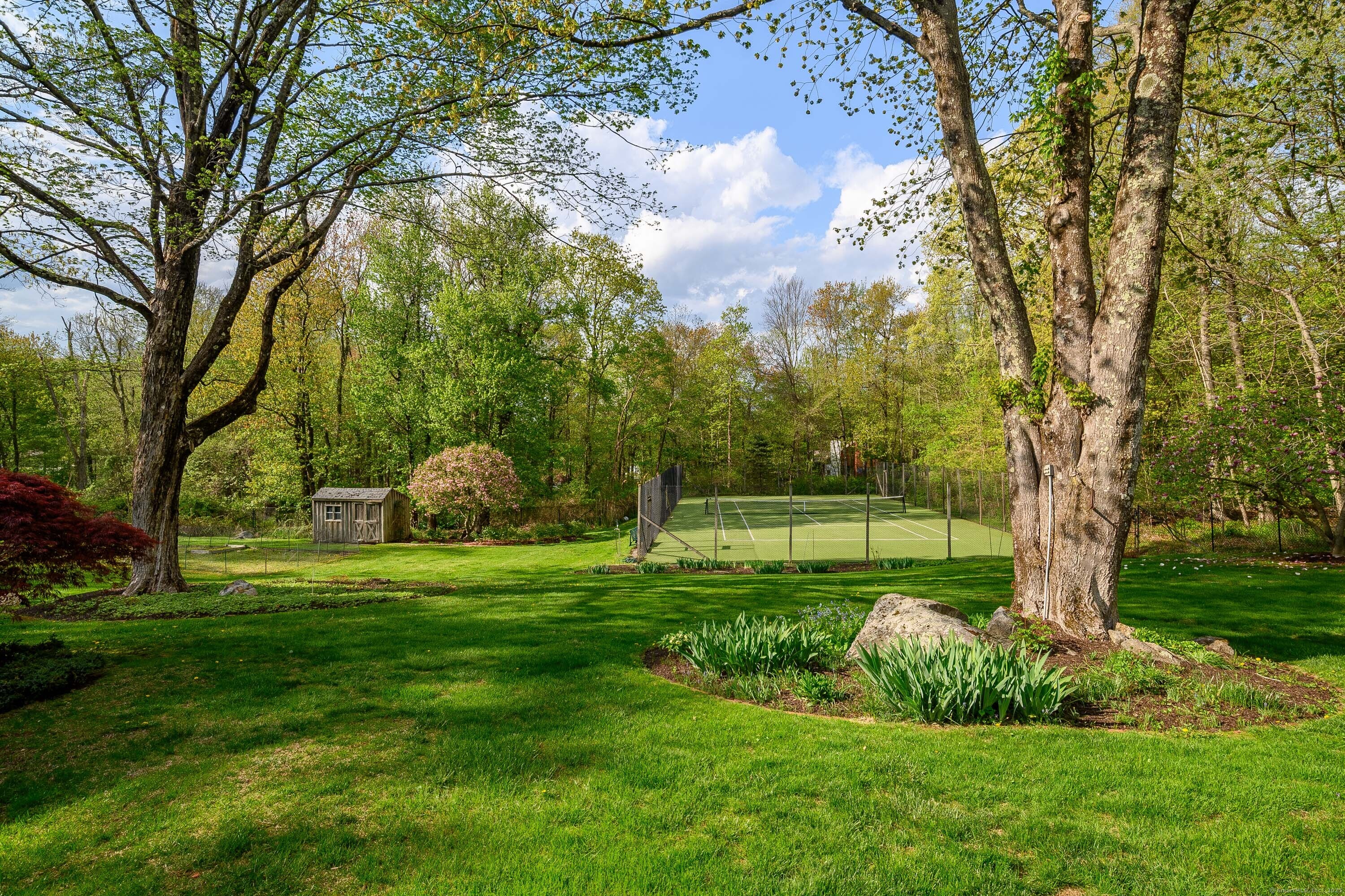 7 Maplecrest Drive, Danbury, Connecticut image 27