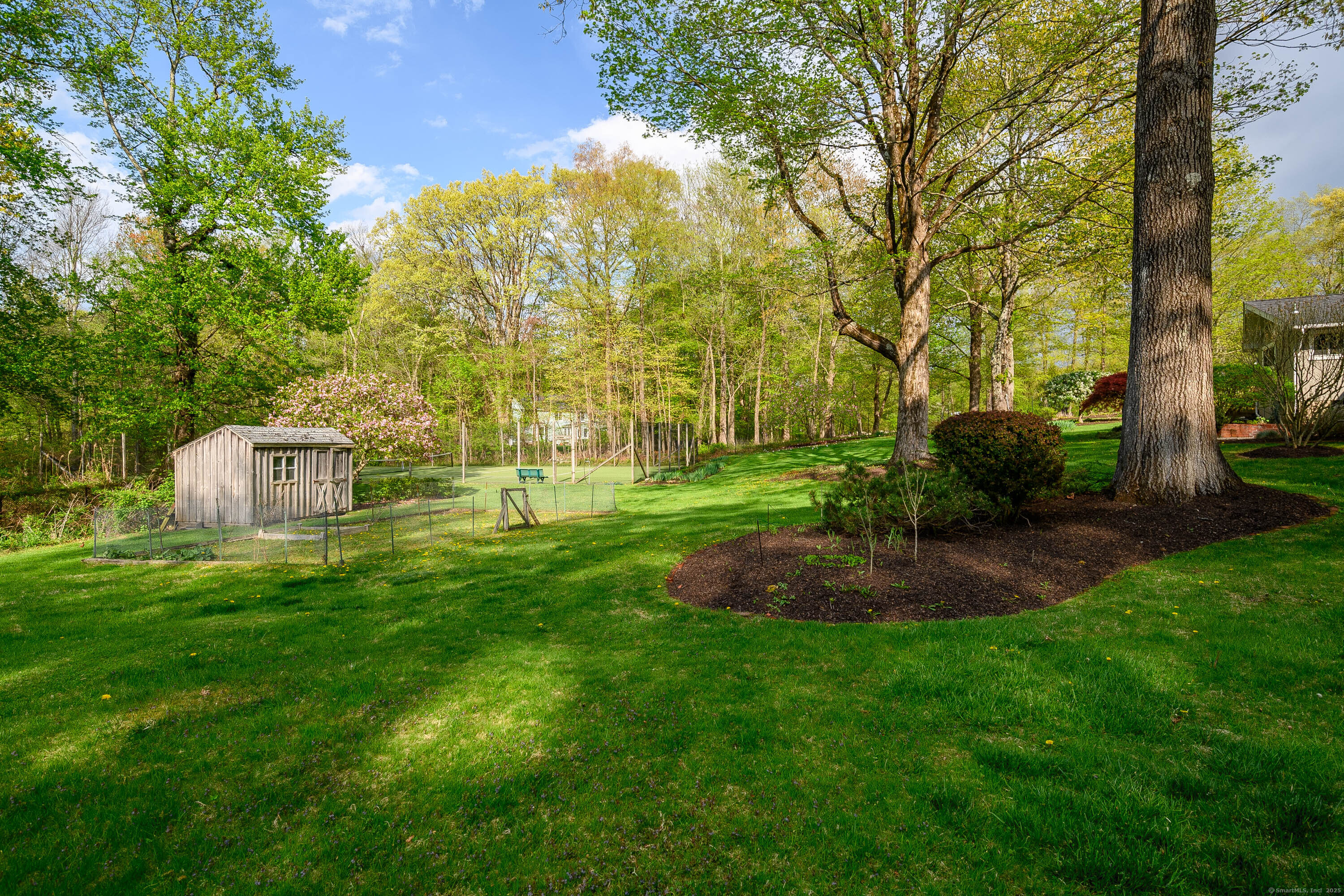 7 Maplecrest Drive, Danbury, Connecticut image 29