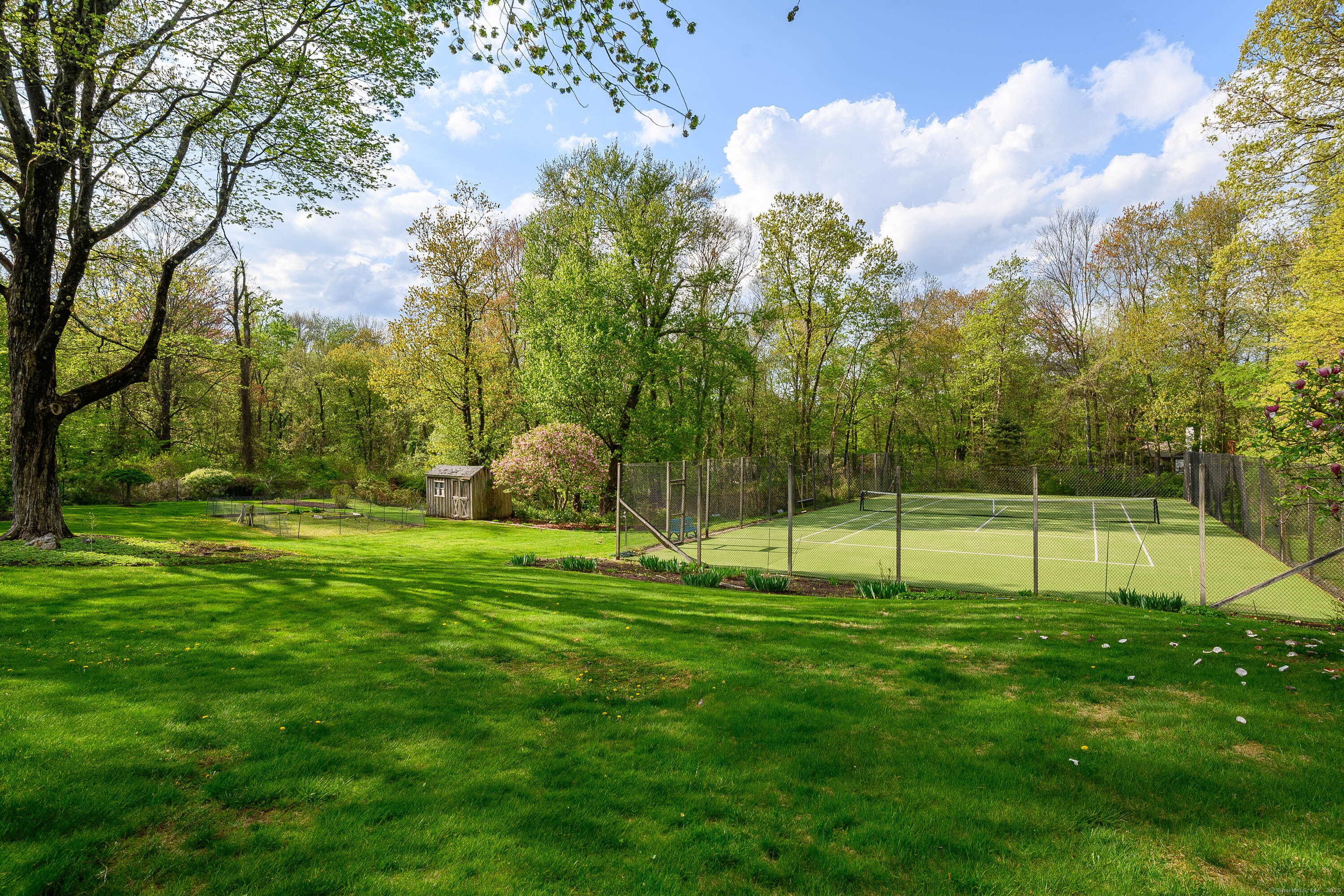 7 Maplecrest Drive, Danbury, Connecticut image 32