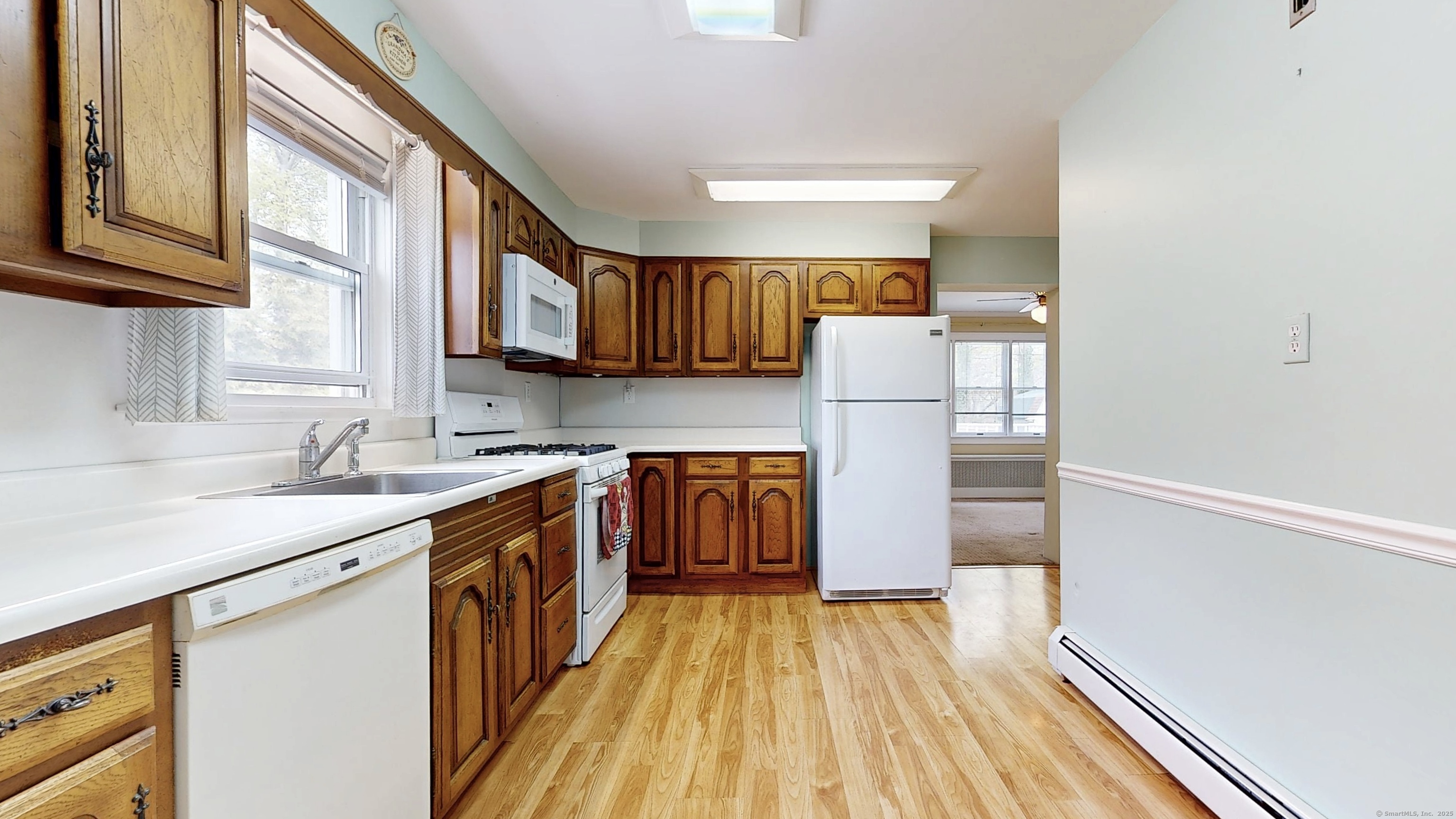 14 Plymouth Court, Milford, Connecticut image 9