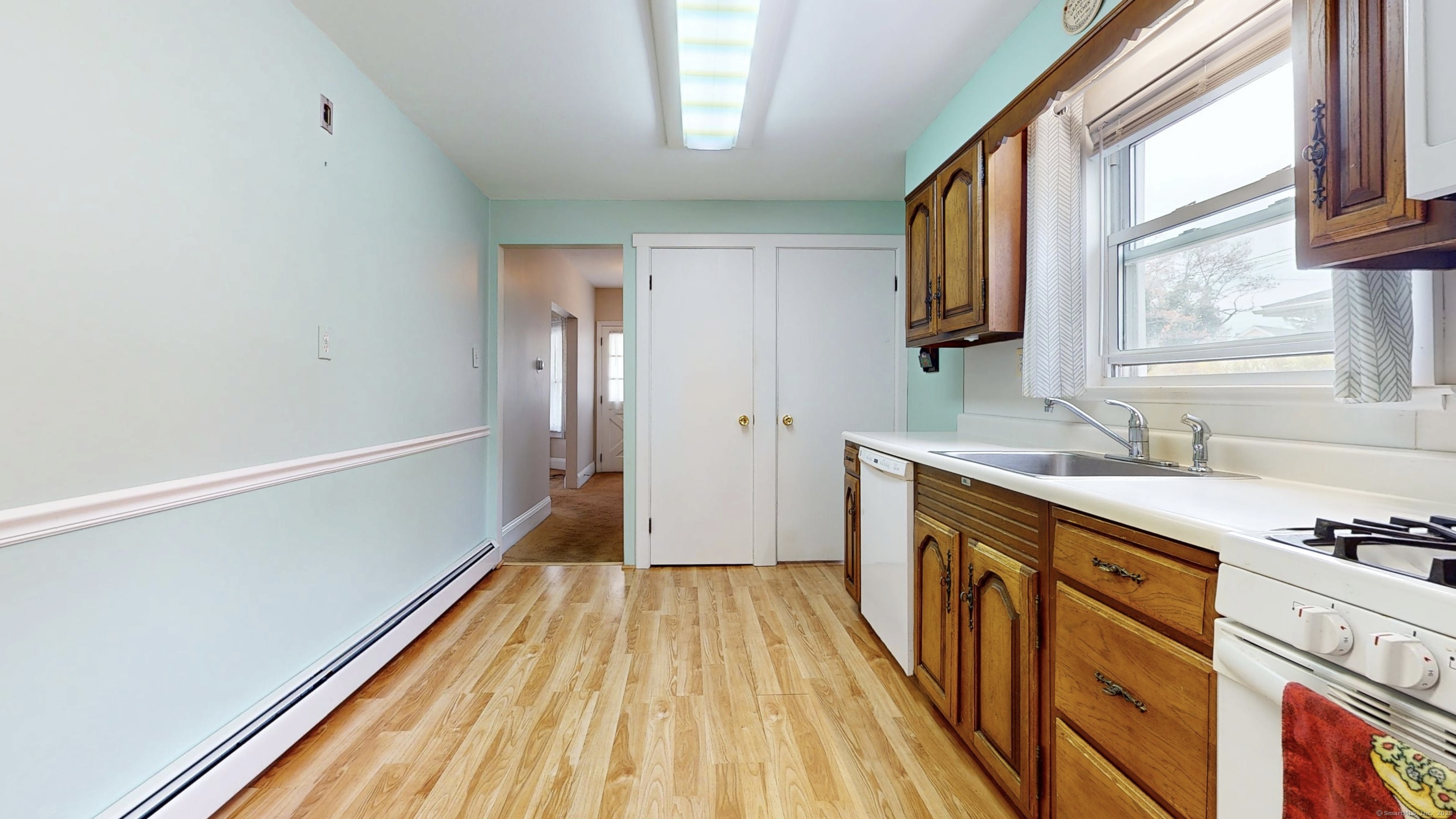14 Plymouth Court, Milford, Connecticut image 8