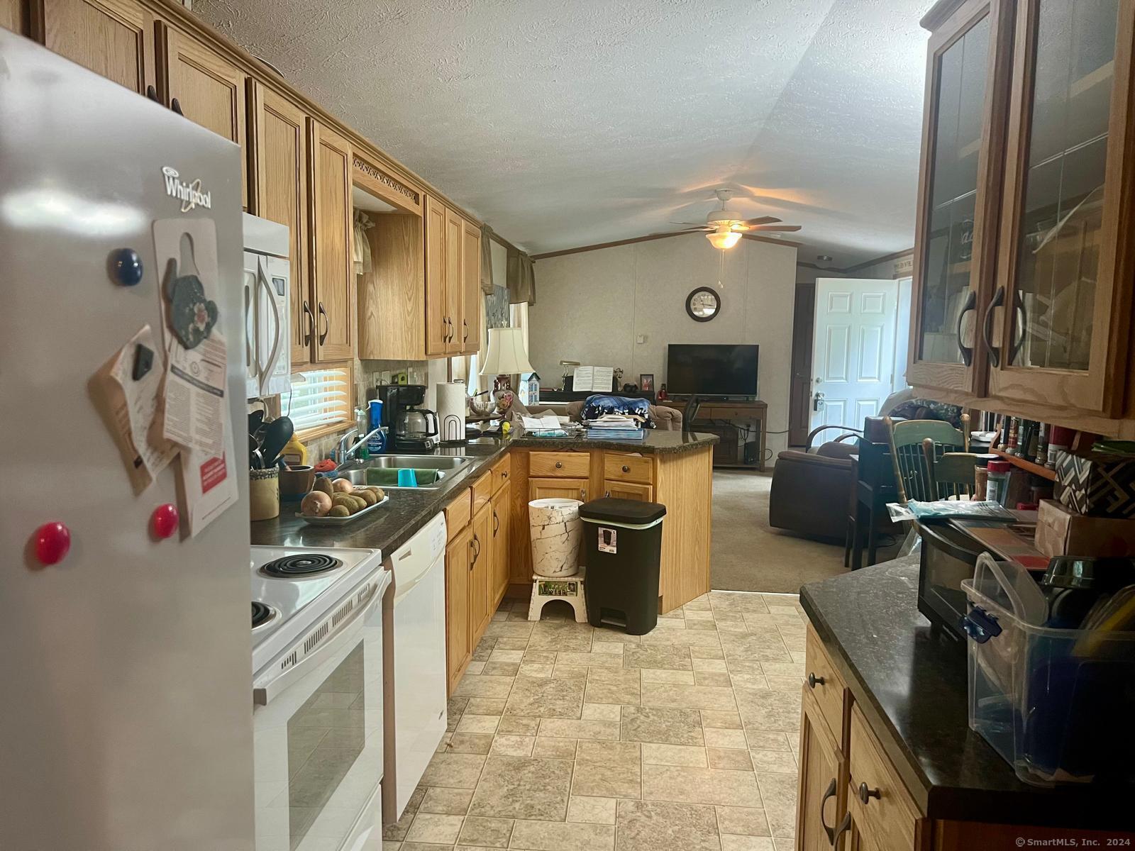 31 Nashua Street, Norwich, Connecticut image 8