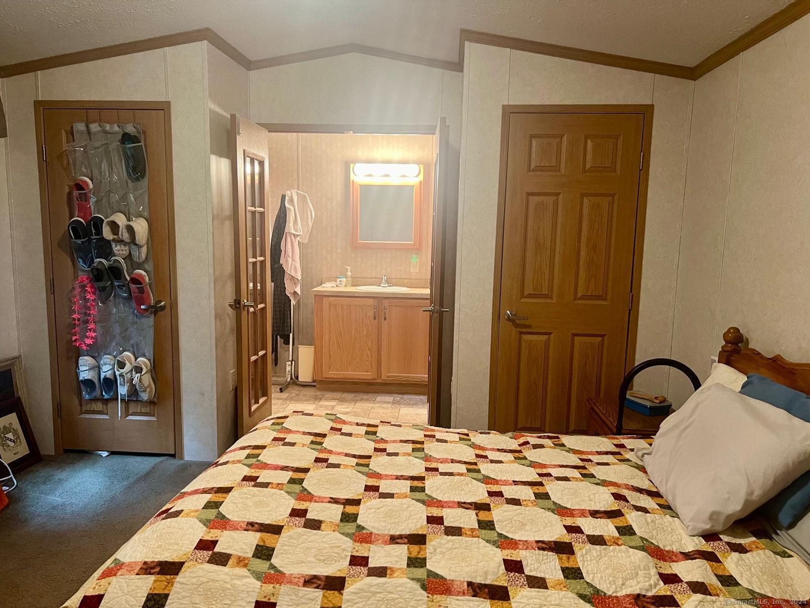 31 Nashua Street, Norwich, Connecticut image 9