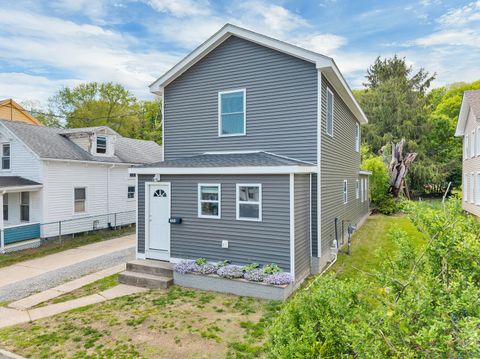 304 Central Avenue Norwich CT 06360
