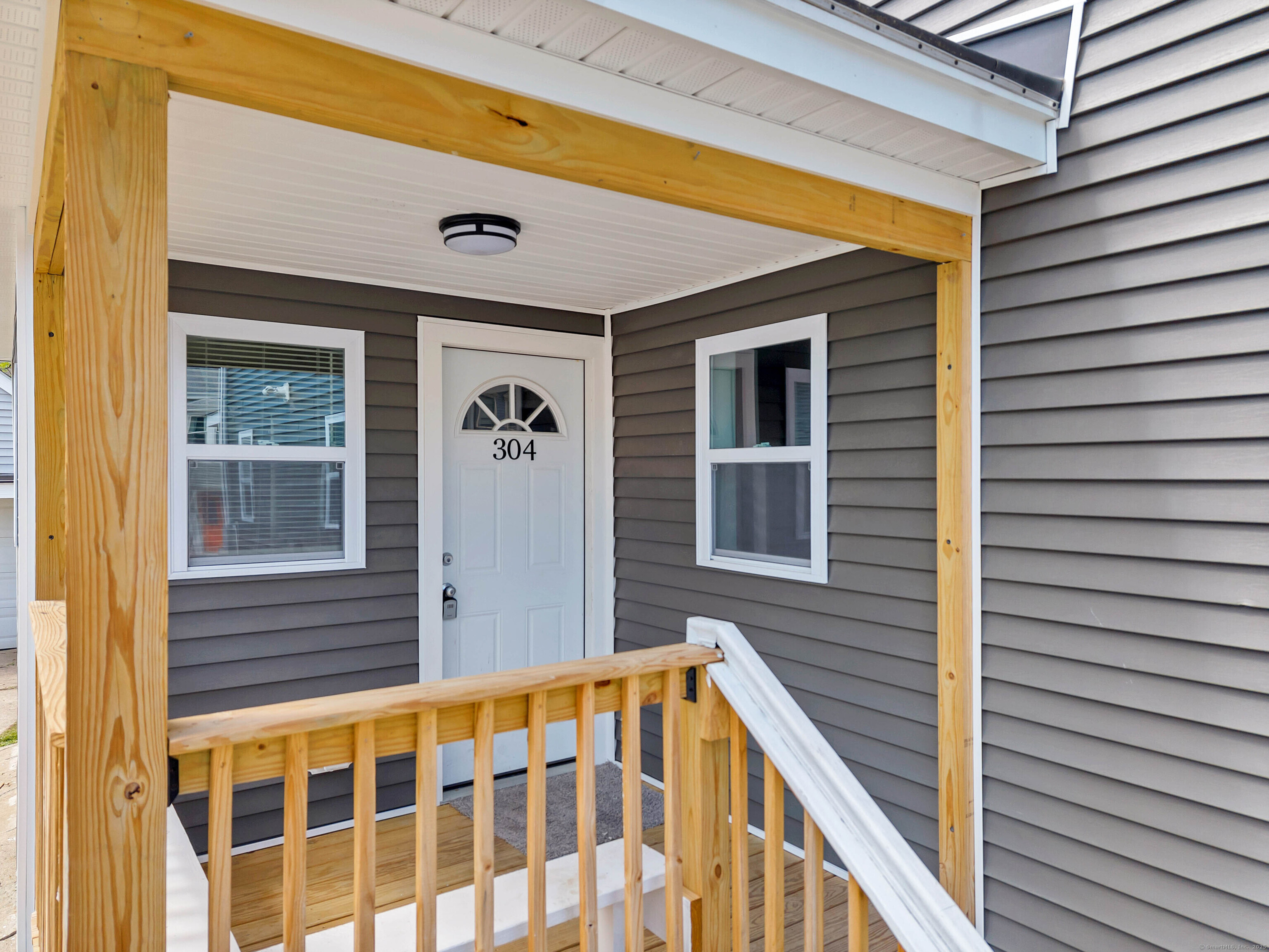 304 Central Avenue, Norwich, Connecticut image 4
