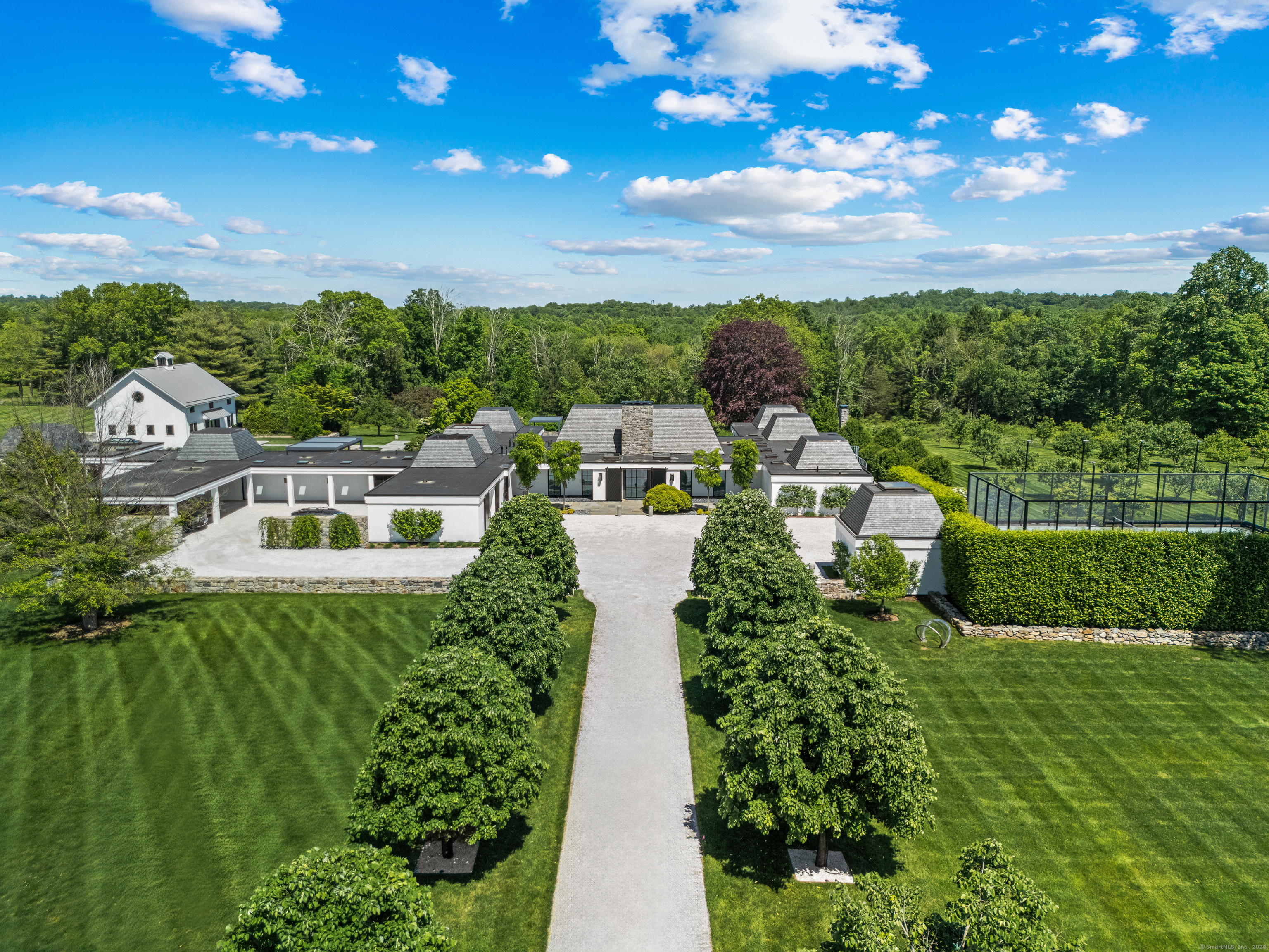 4900 Congress Street