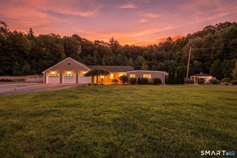 Photo of 467 Somers Road, Ellington, CT 06029 (MLS # 24199645)