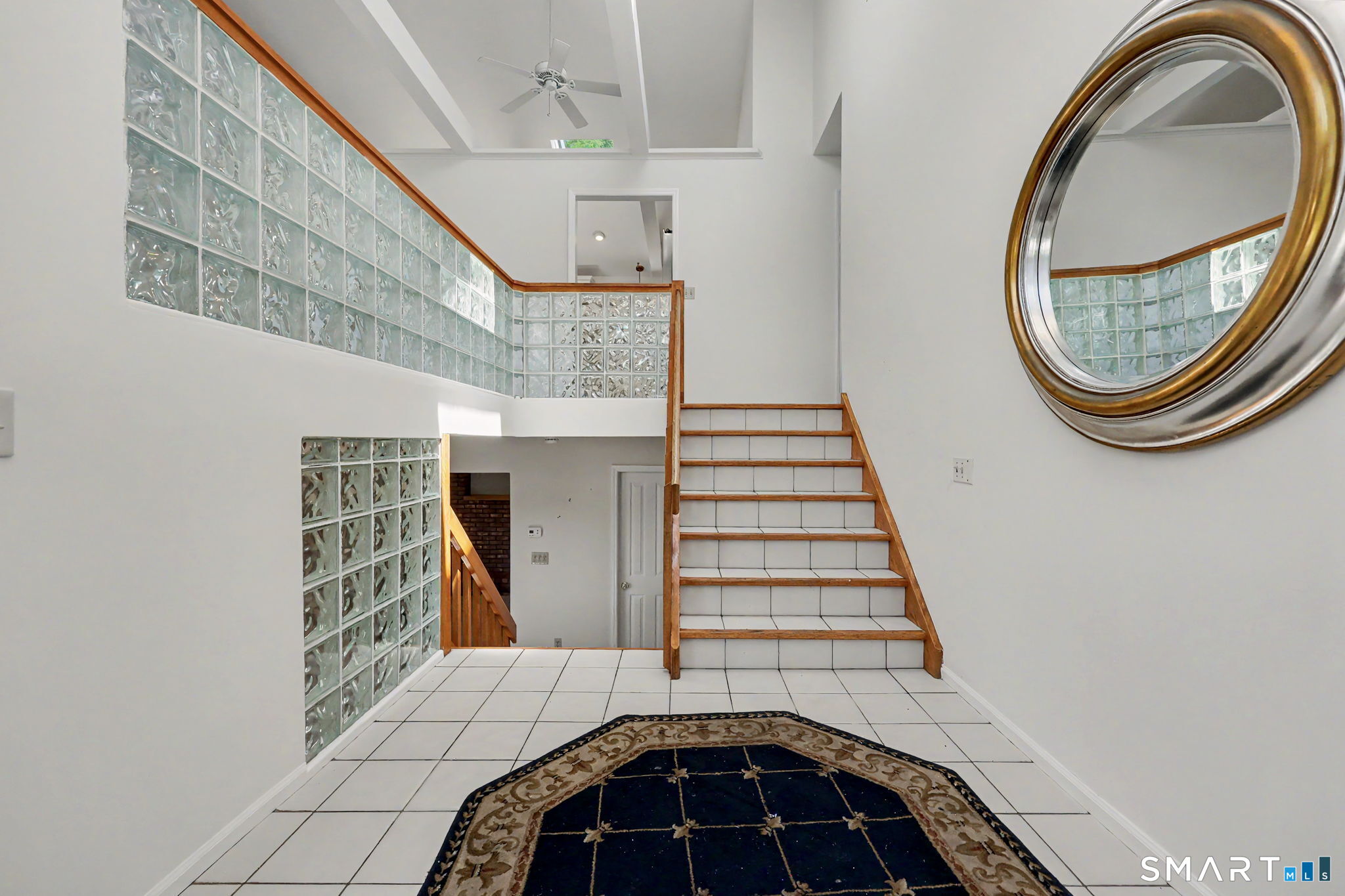 469 Shelton Avenue