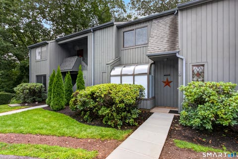 Photo of 123 Old Belden Hill Road #40, Norwalk, CT 06850 (MLS # 24202010)