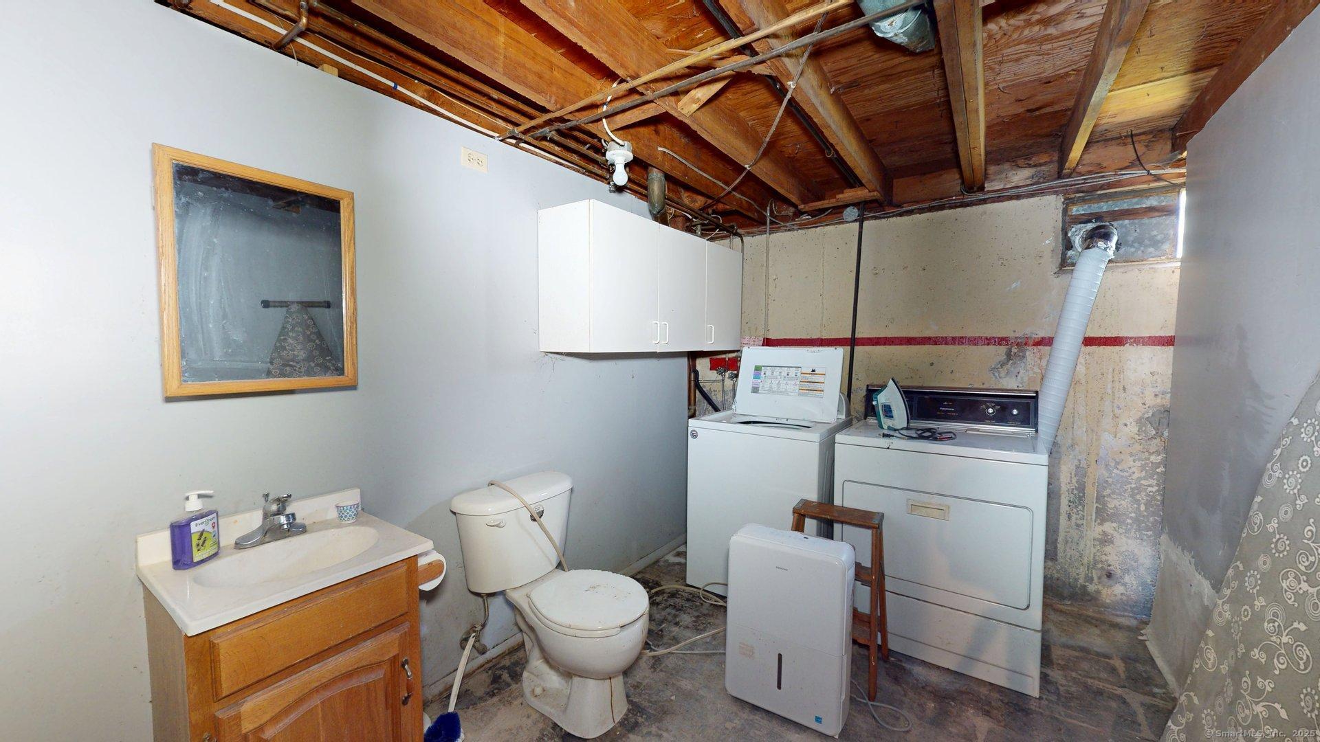 210 Reed Avenue, Windsor Locks, Connecticut image 23