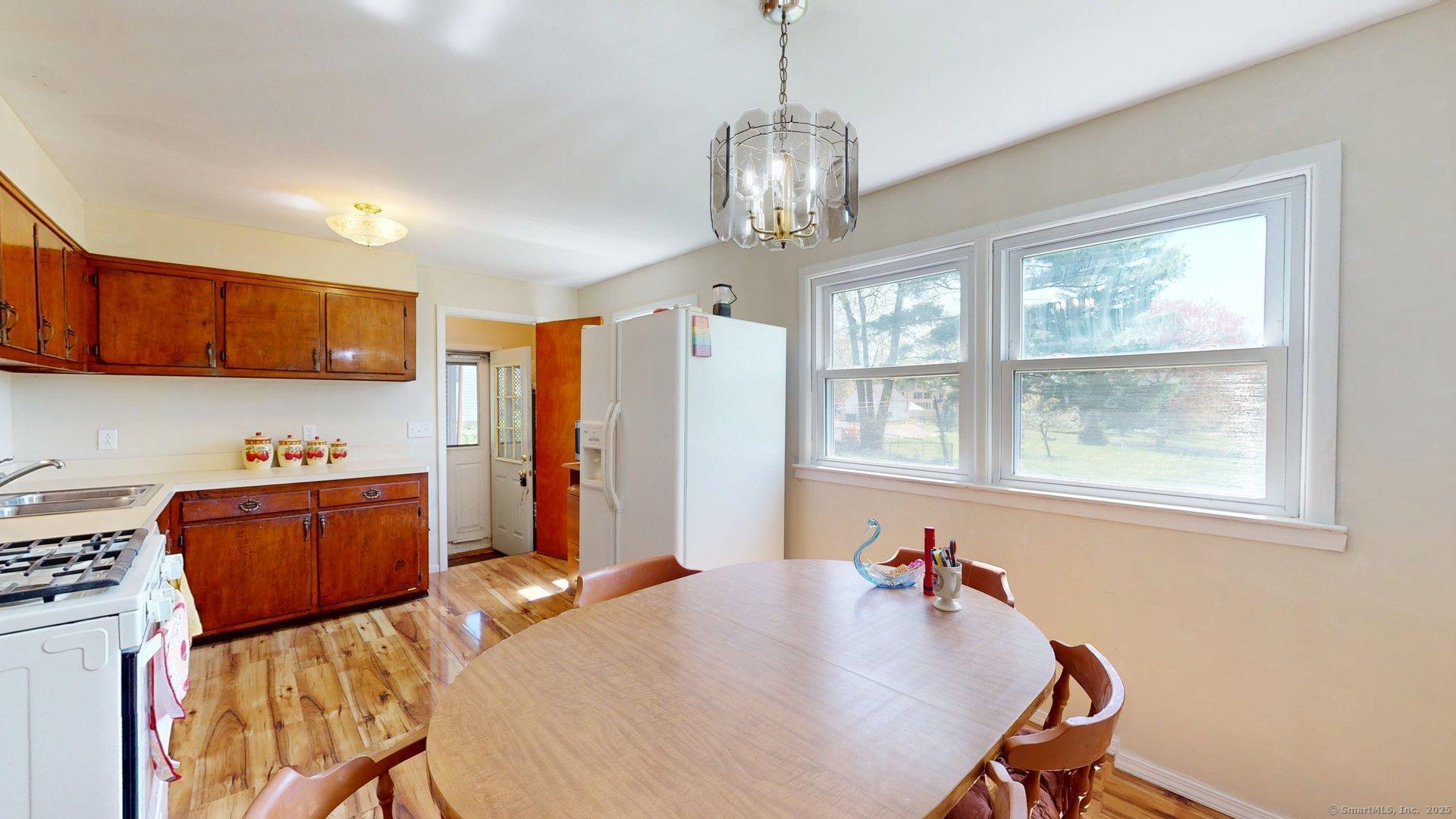 210 Reed Avenue, Windsor Locks, Connecticut image 6
