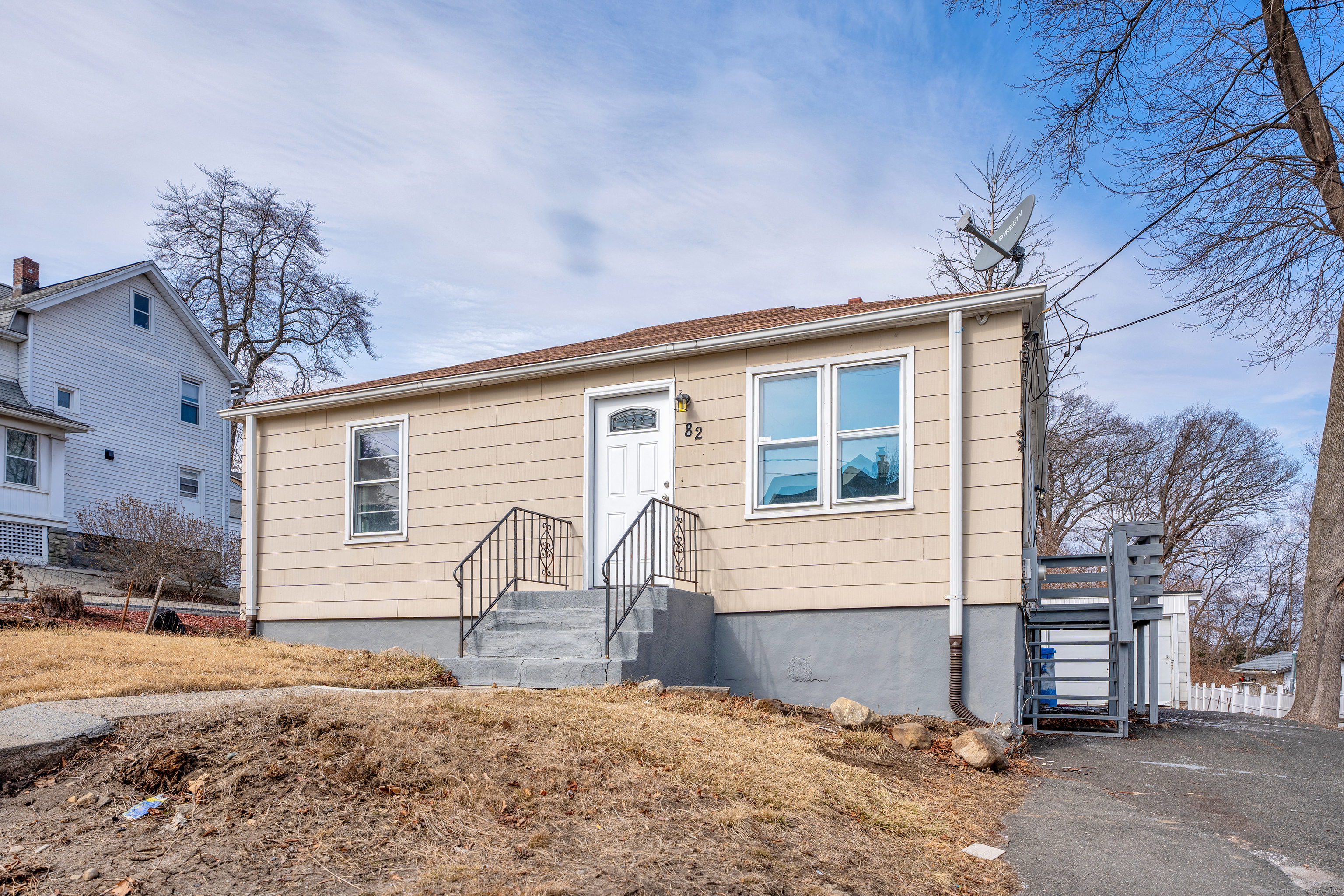 Photo 1 of Sunnyside Avenue, Waterbury, Connecticut, $249,900, Web #: 24074951