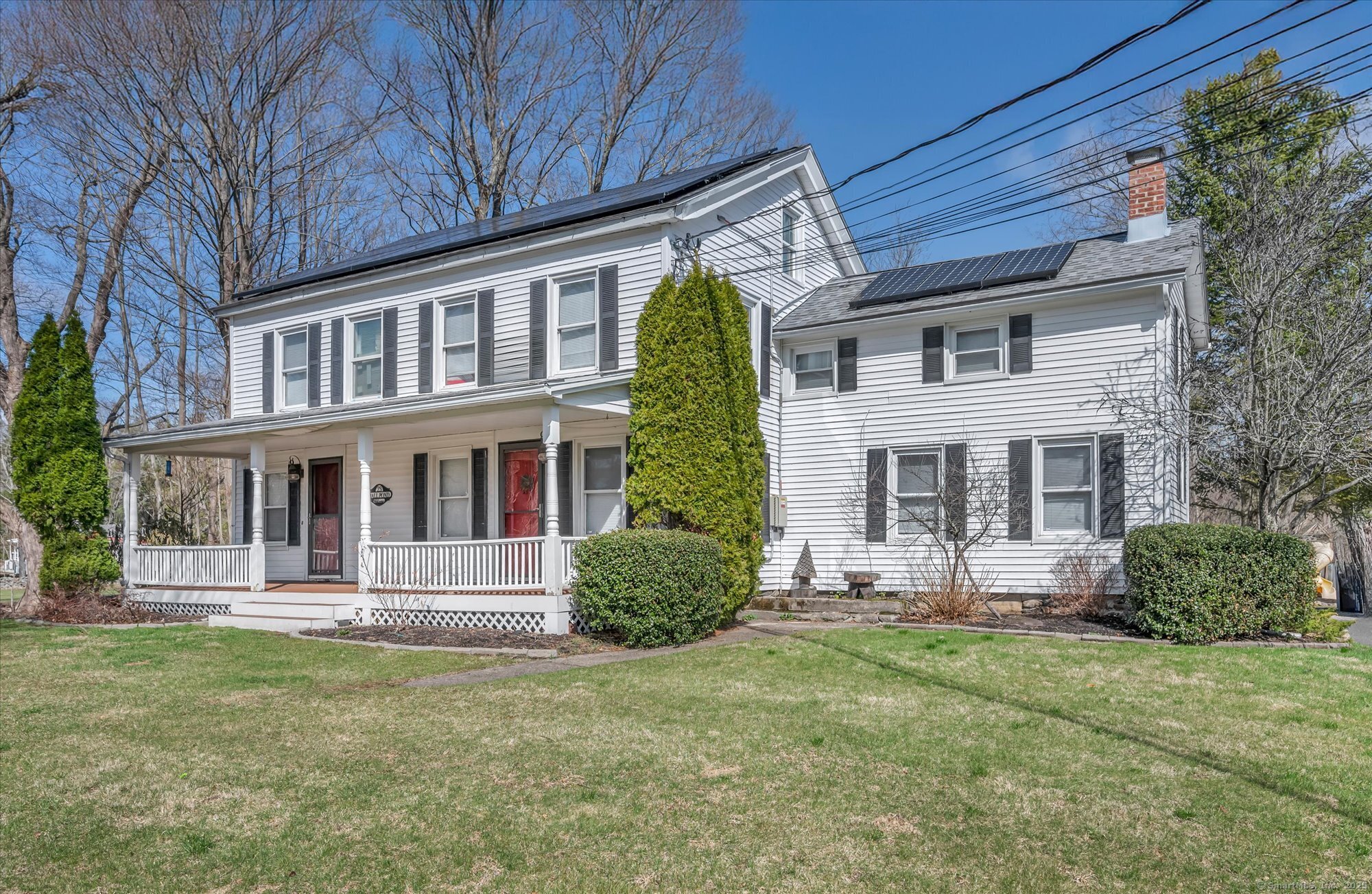 Ball Pond Road, Danbury, Connecticut - 6 Bedrooms  
3 Bathrooms  
11 Rooms - 