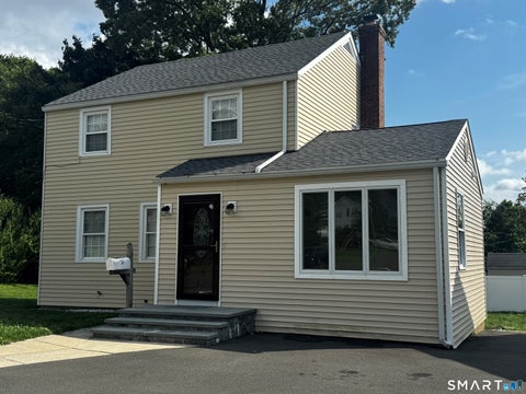 Homes For Sale - 2701 Old Town Road<br/> Fairfield County, Bridgeport, CT 06606