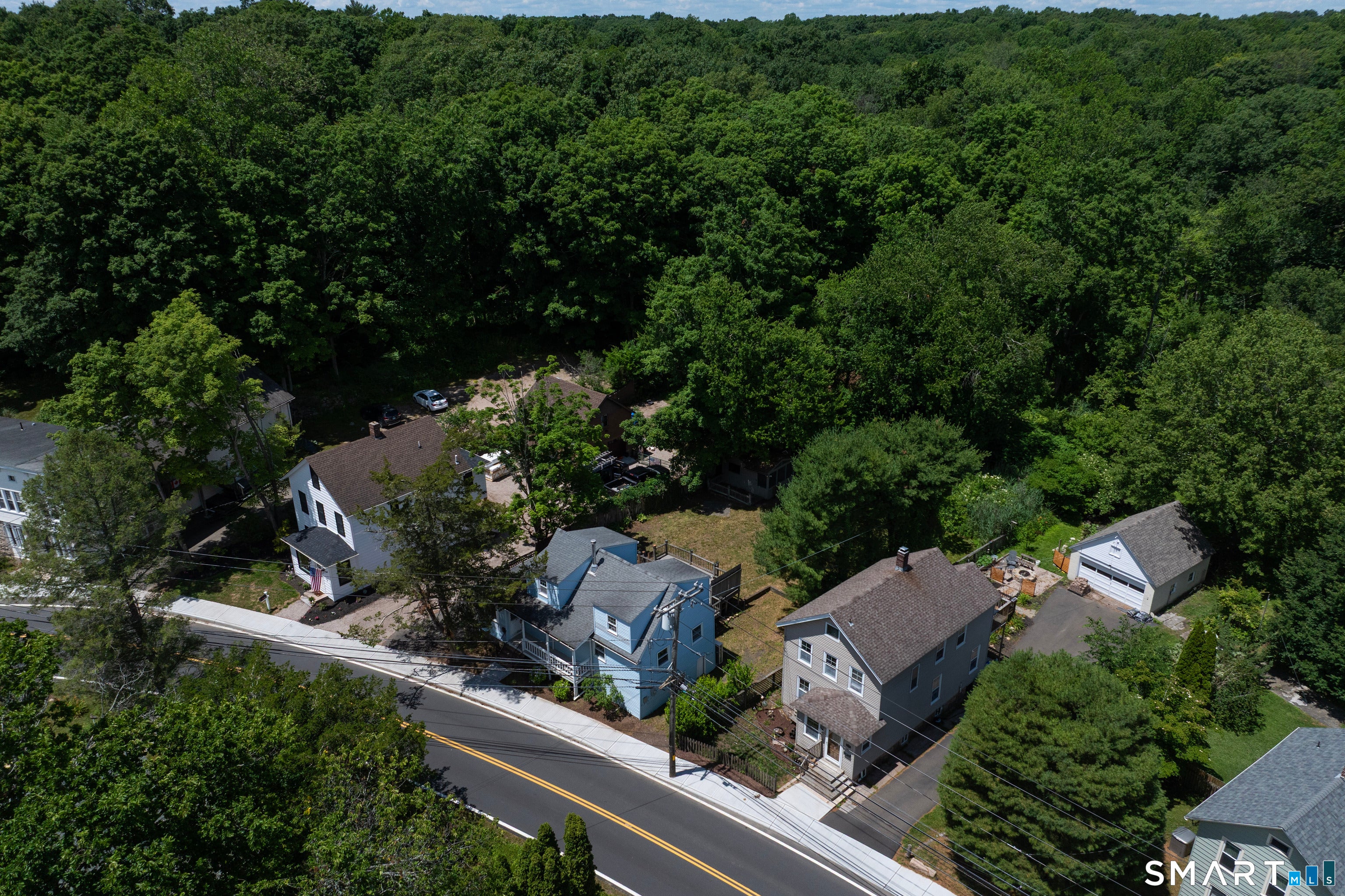 512 Leetes Island Road