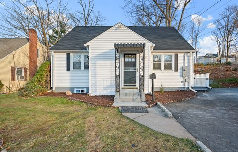 Photo of 106 Barnes Street, New Britain, CT 06052 (MLS # 24142660)