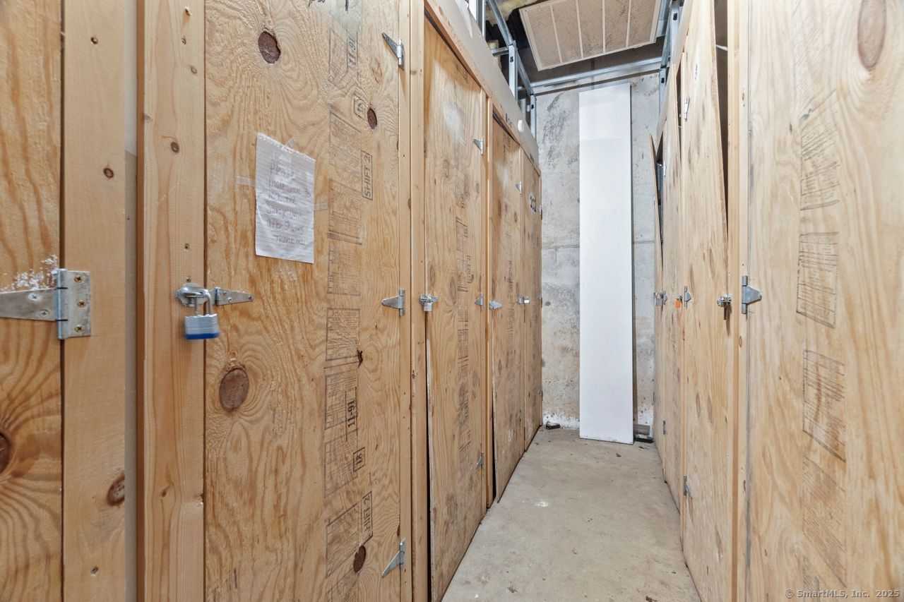49 Rose Street #APT 104, Branford, Connecticut image 28