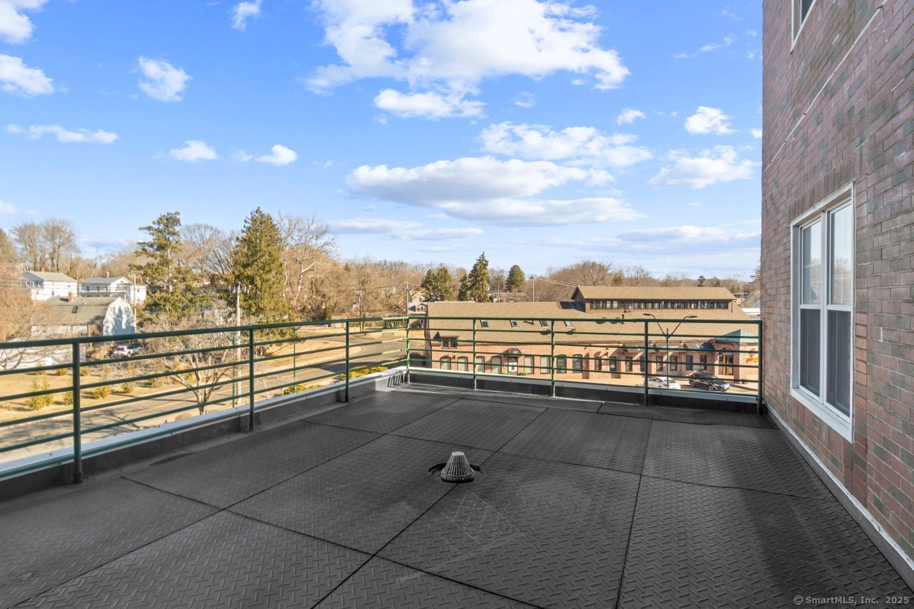 49 Rose Street #APT 104, Branford, Connecticut image 26