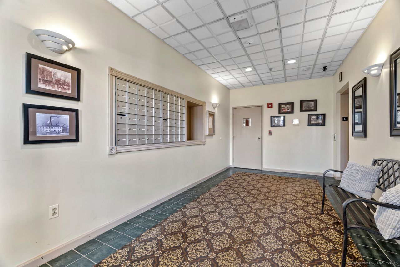 49 Rose Street #APT 104, Branford, Connecticut image 3