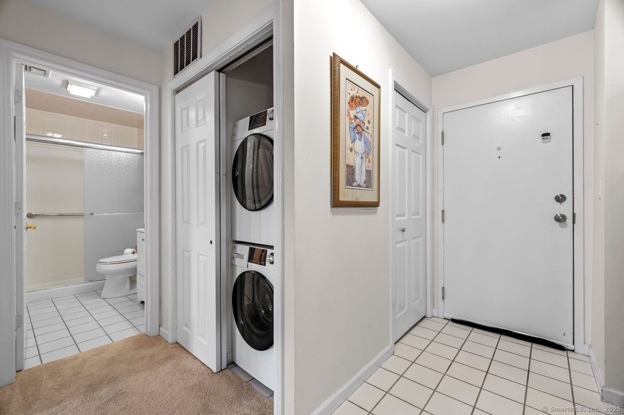 49 Rose Street #APT 104, Branford, Connecticut image 11