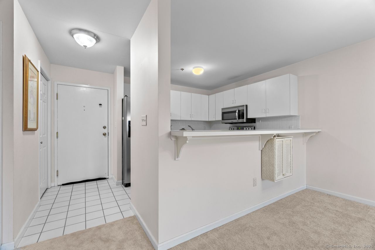 49 Rose Street #APT 104, Branford, Connecticut image 4