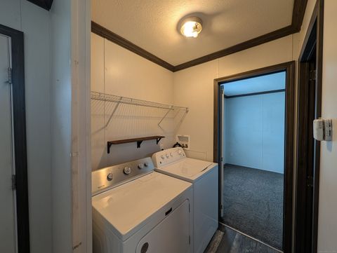 Tiny photo for 20 3rd Avenue, Shelton, CT 06484 (MLS # 24137336)