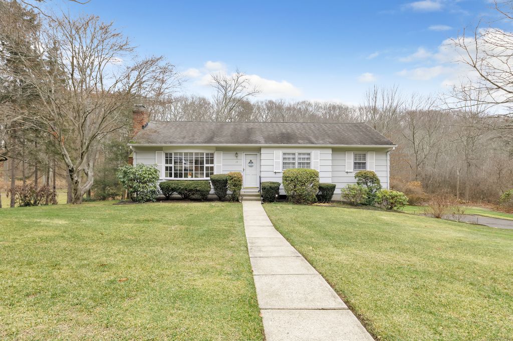 Photo of 19 Robin Lane, Shelton, CT 06484 (MLS # 24133224)