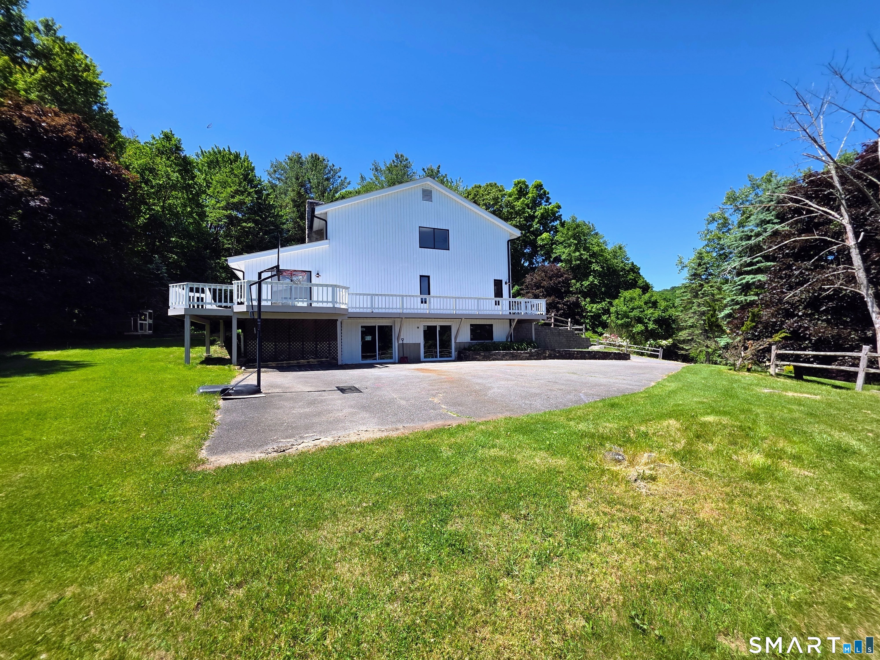 7 Glenview Drive