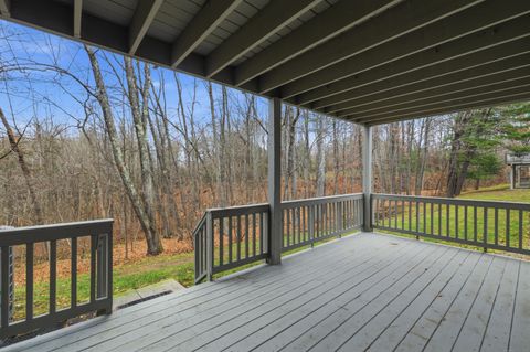 Tiny photo for 11 Brenthaven #11, Avon, CT 06001 (MLS # 24148477)