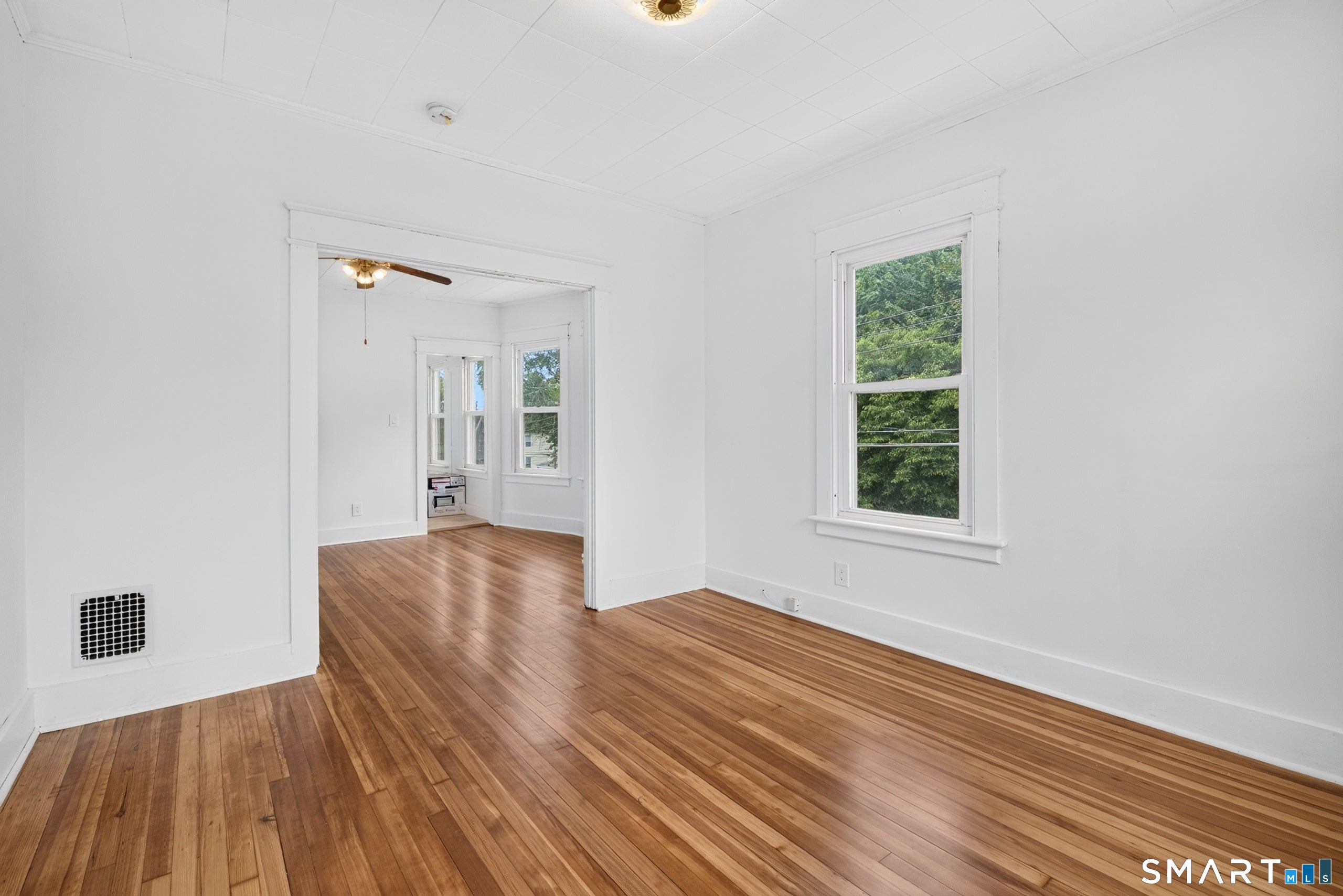 46-48 Tenth Street #46