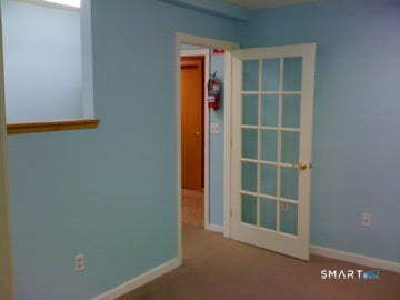 Tiny photo for 464 Ocean Avenue, New London, CT 06320 (MLS # 24197113)