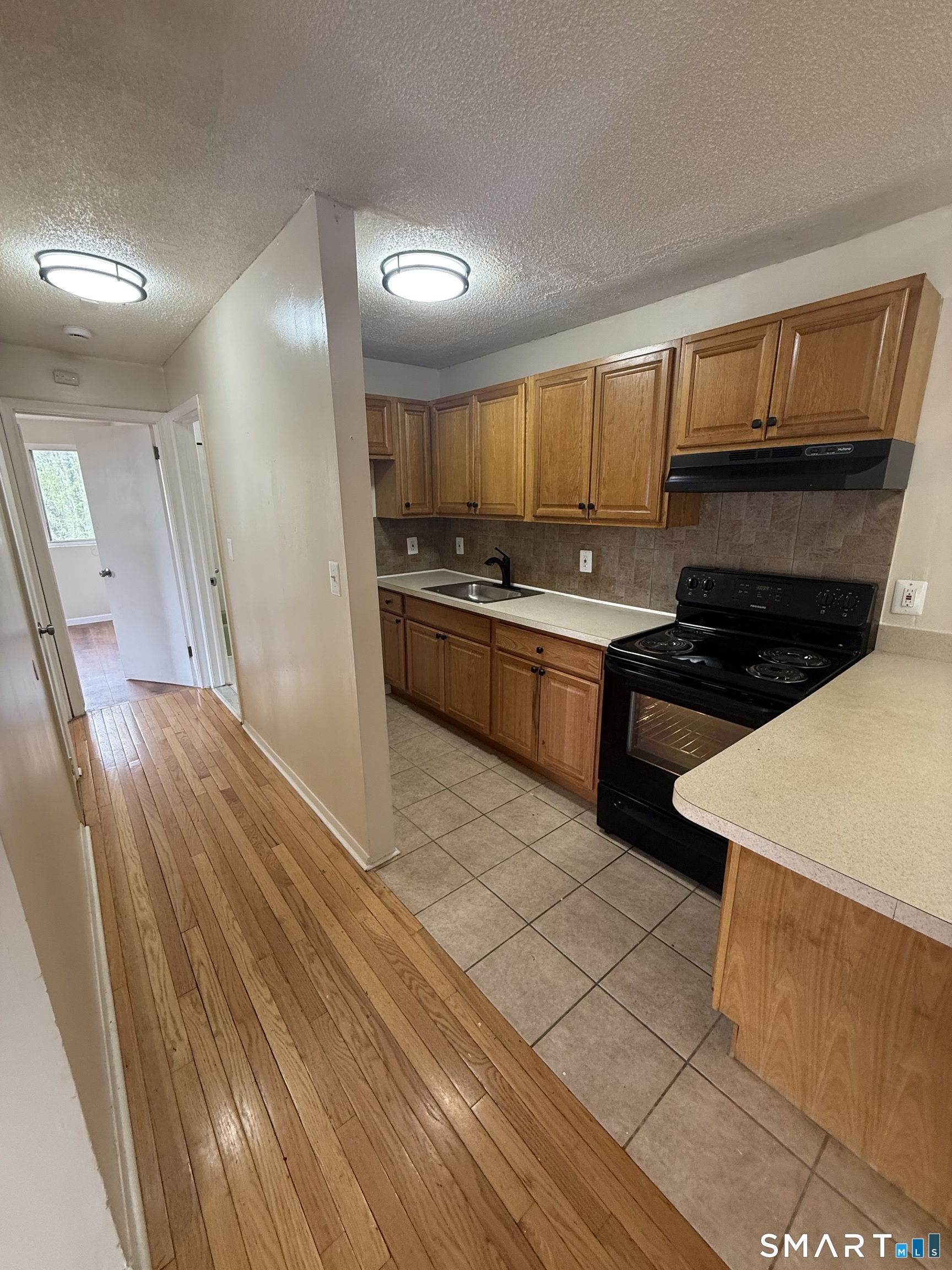 1051 Old Colony Road 1051-24