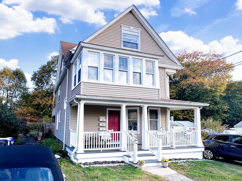 Photo of 76 Nichols Avenue, Fairfield, CT 06825 (MLS # 24137669)